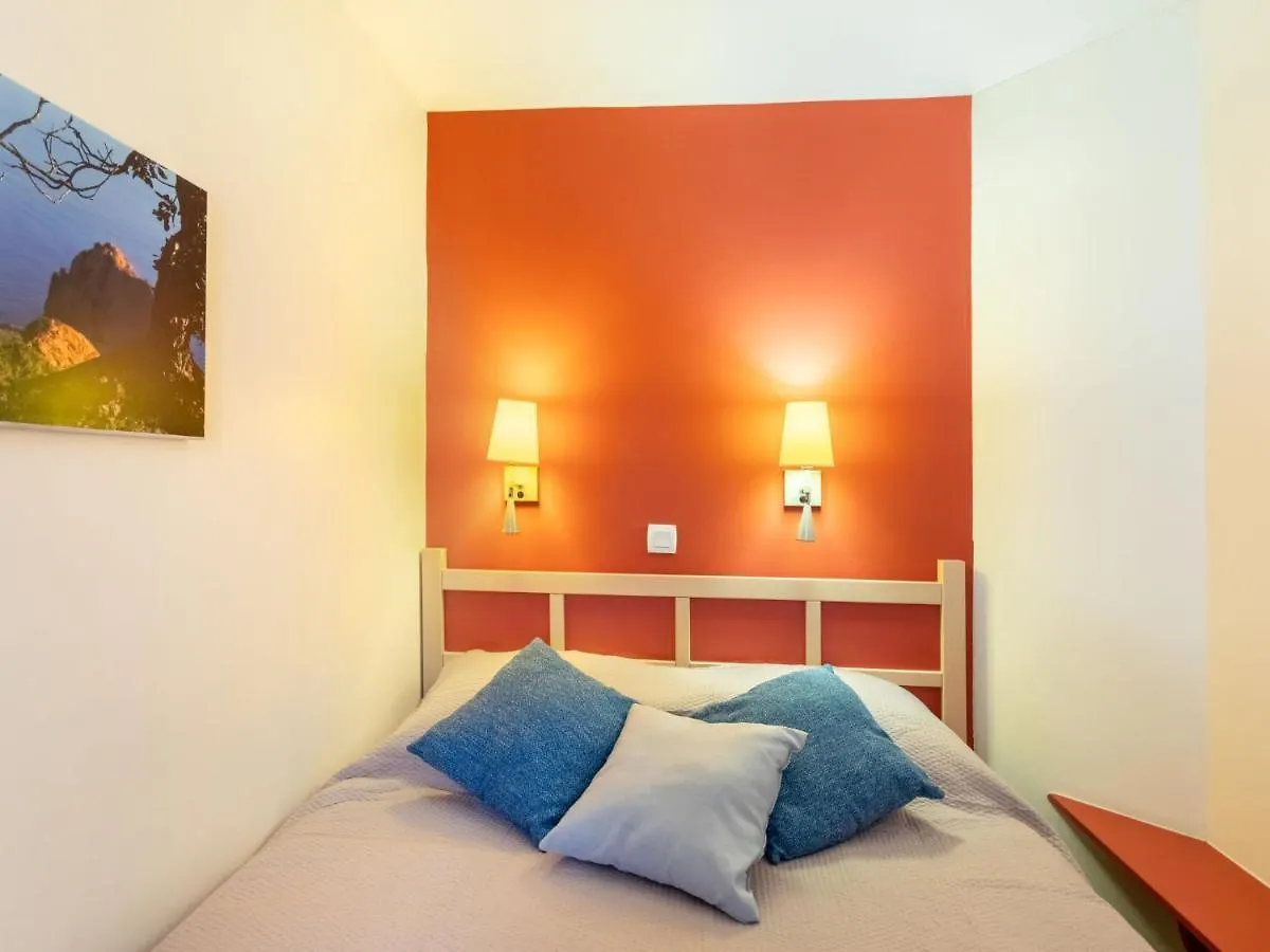 Apartment Village Cap Esterel - Le Village-53 By Interhome Saint-Raphaël