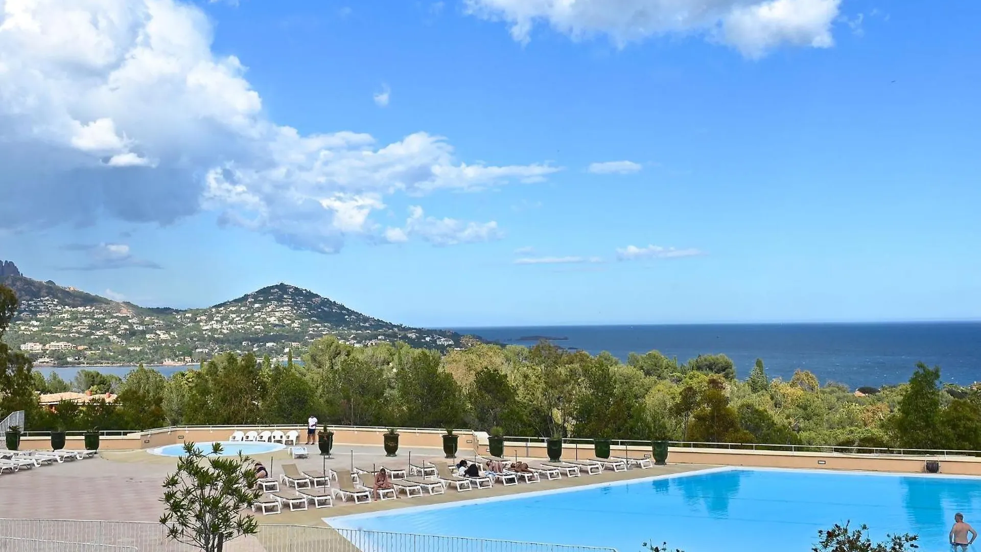 Apartment Village Cap Esterel - Le Village-53 By Interhome Saint-Raphaël